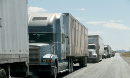 La crisis en la frontera con Texas tiene 20 mil exportaciones  varadas en bodegas de México con valor de 2 mil millones de dólares: Canacar