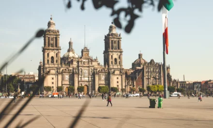 México debe fortalecer su mercado interno frente a una posible inestabilidad financiera mundial por la guerra en Medio Oriente: LACEN