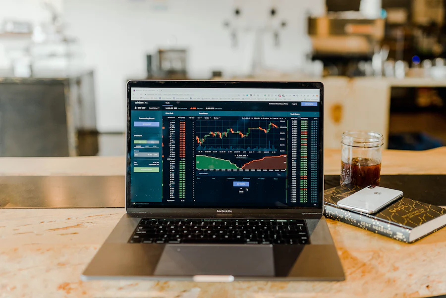 Miranda Ventures abre nueva opción para invertir en acciones y bonos de Estados Unidos