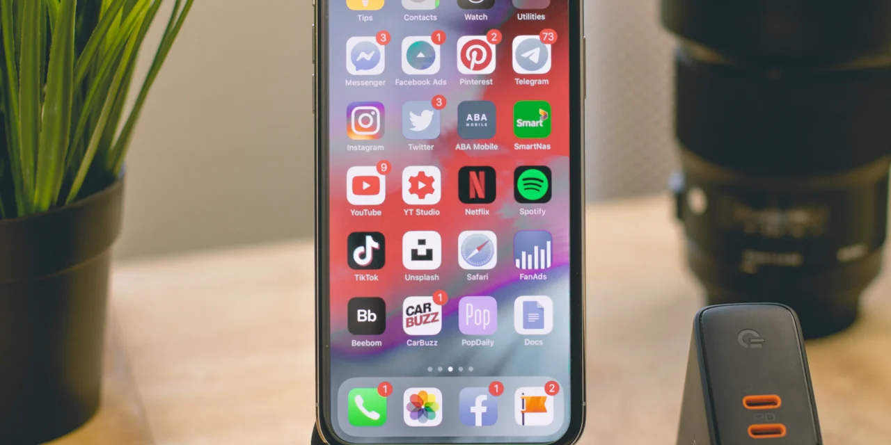Instagram, Facebook y TikTok las plataformas preferidas de las mujeres para ver publicidad: Kantar
